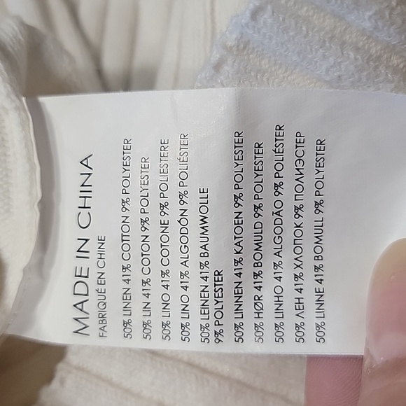 Club Monaco Size M Off White / Ivory Knit Sweater Tank with Resin Ring Accents - Picture 11 of 12